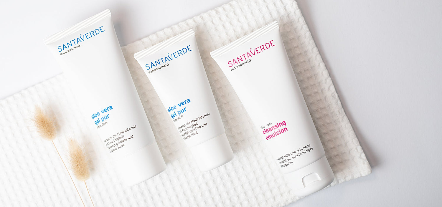 Ausgezeichnet mit ÖKO-TEST „sehr gut“: cleansing emulsion, aloe vera gel pur in den Größen 50 ml und 100 ml