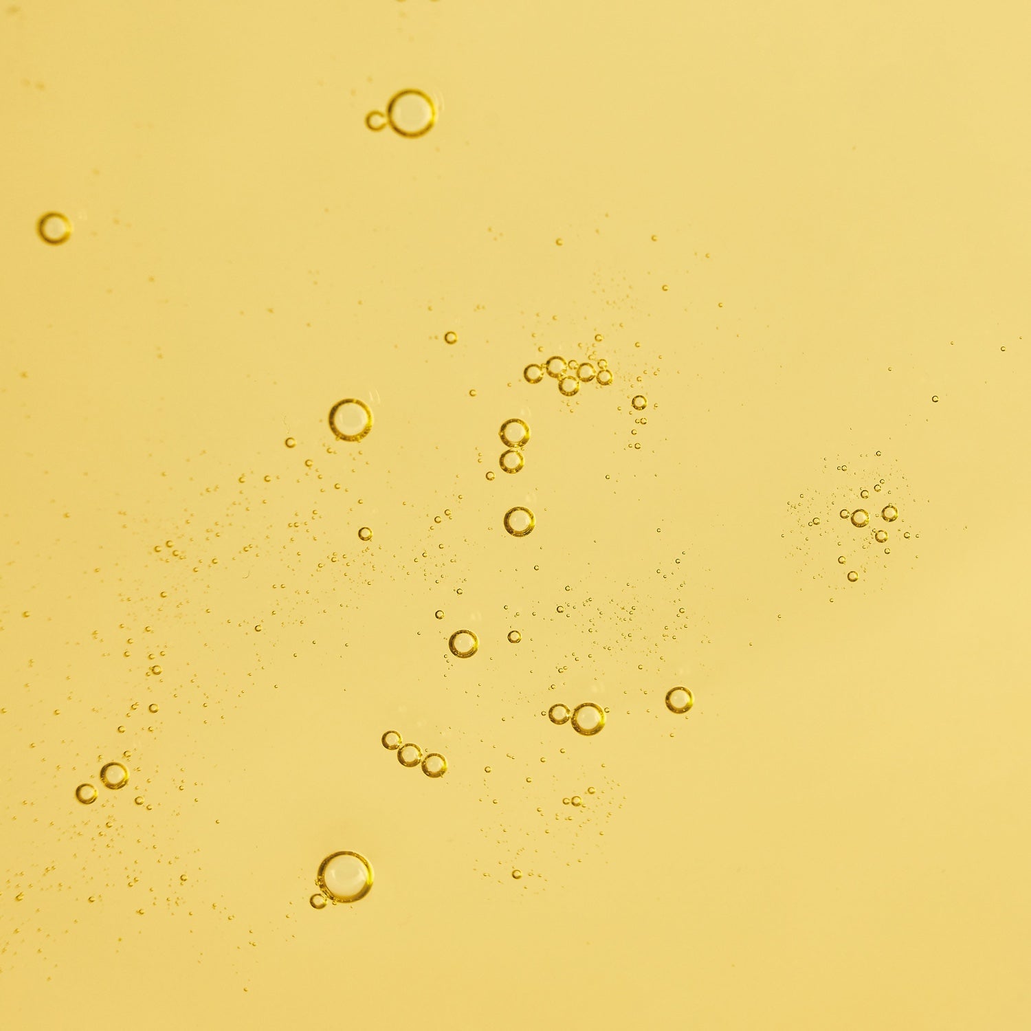 extra rich beauty elixir Santaverde Naturkosmetik Textur ölig