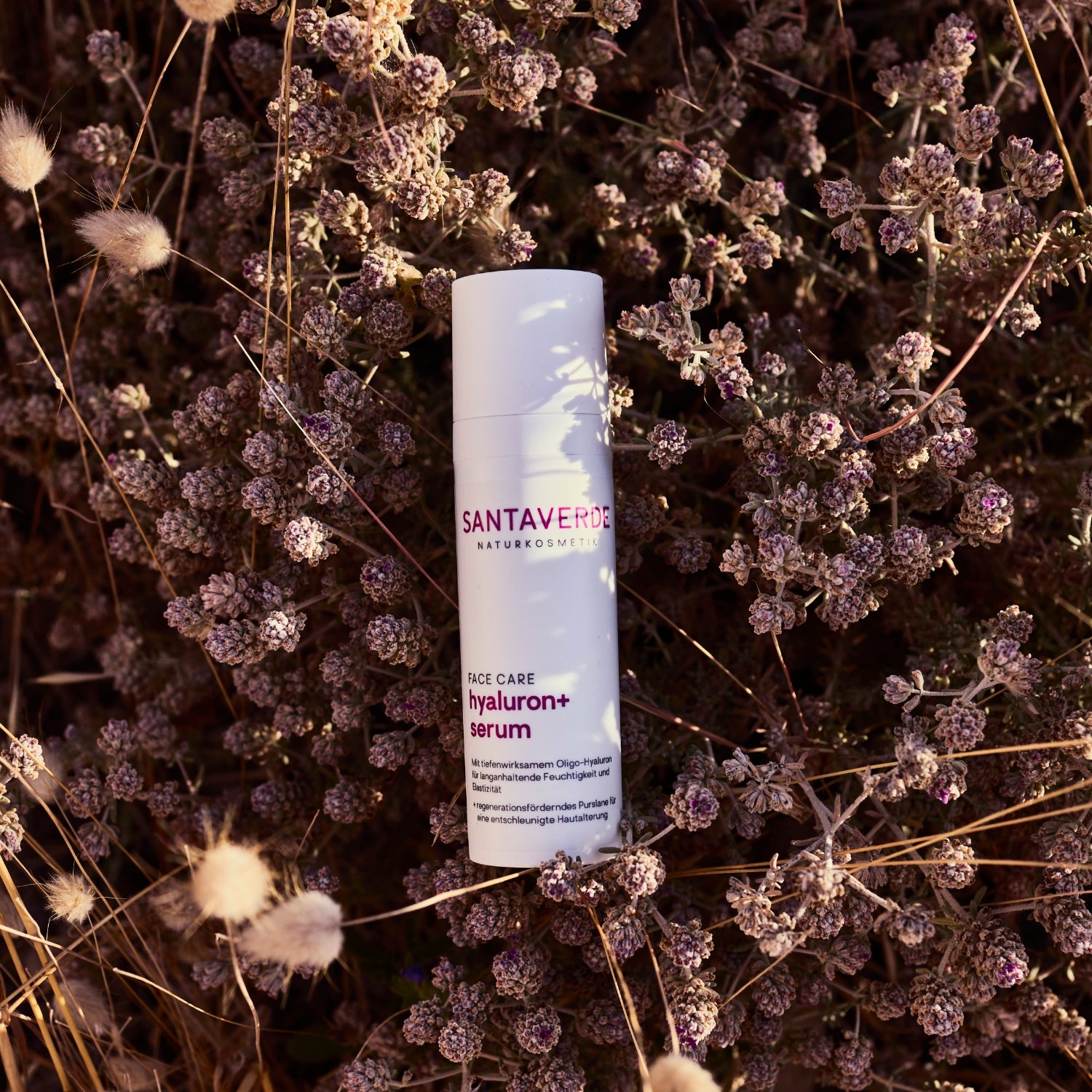 Santaverde Hyaluron+ Serum – intensive Feuchtigkeitspflege mit Hyaluronsäure für glatte und strahlende Haut.